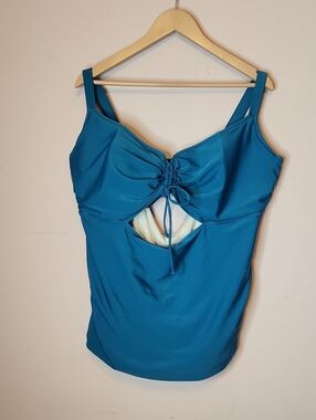 OLD NAVY Tankini Top Features a Cinch Tie Front Cutout, size 3X